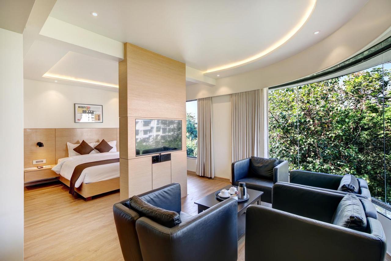 Hotel Mumbai House Ghansoli, 纳威孟买 外观 照片