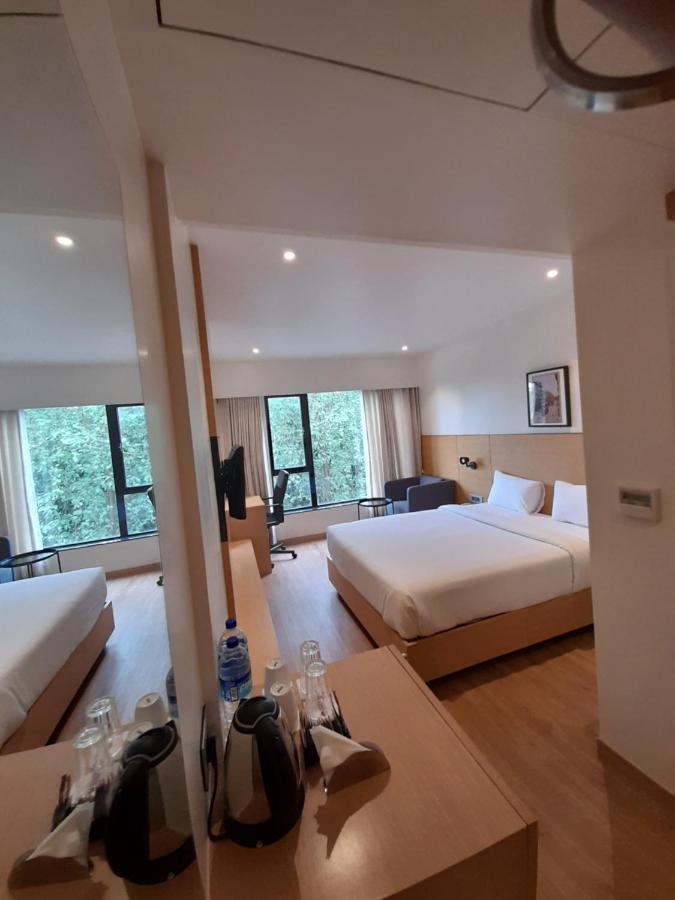 Hotel Mumbai House Ghansoli, 纳威孟买 外观 照片