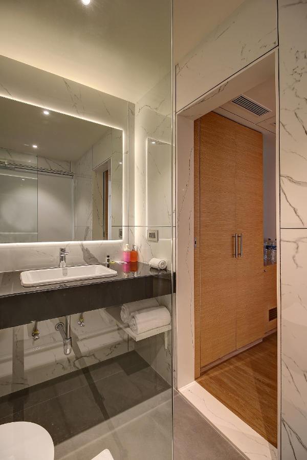 Hotel Mumbai House Ghansoli, 纳威孟买 外观 照片