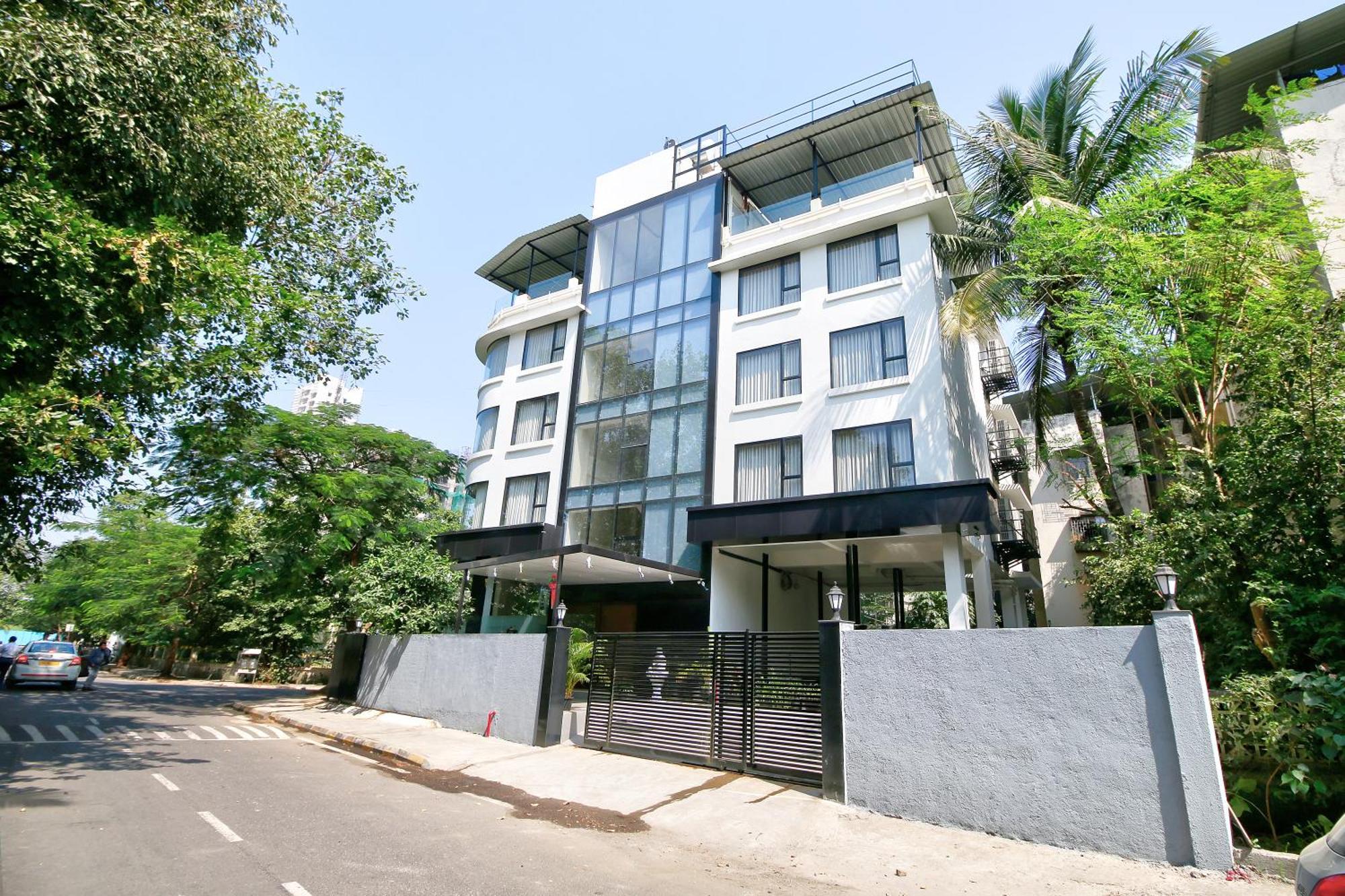 Hotel Mumbai House Ghansoli, 纳威孟买 外观 照片